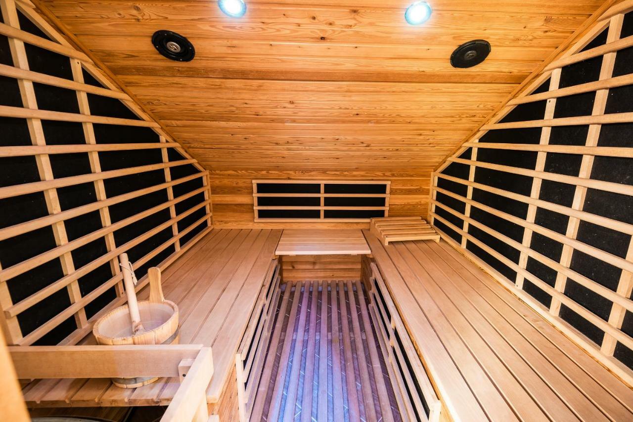 Luxury Apartment Ana With Hot Tub Visnja Gora المظهر الخارجي الصورة