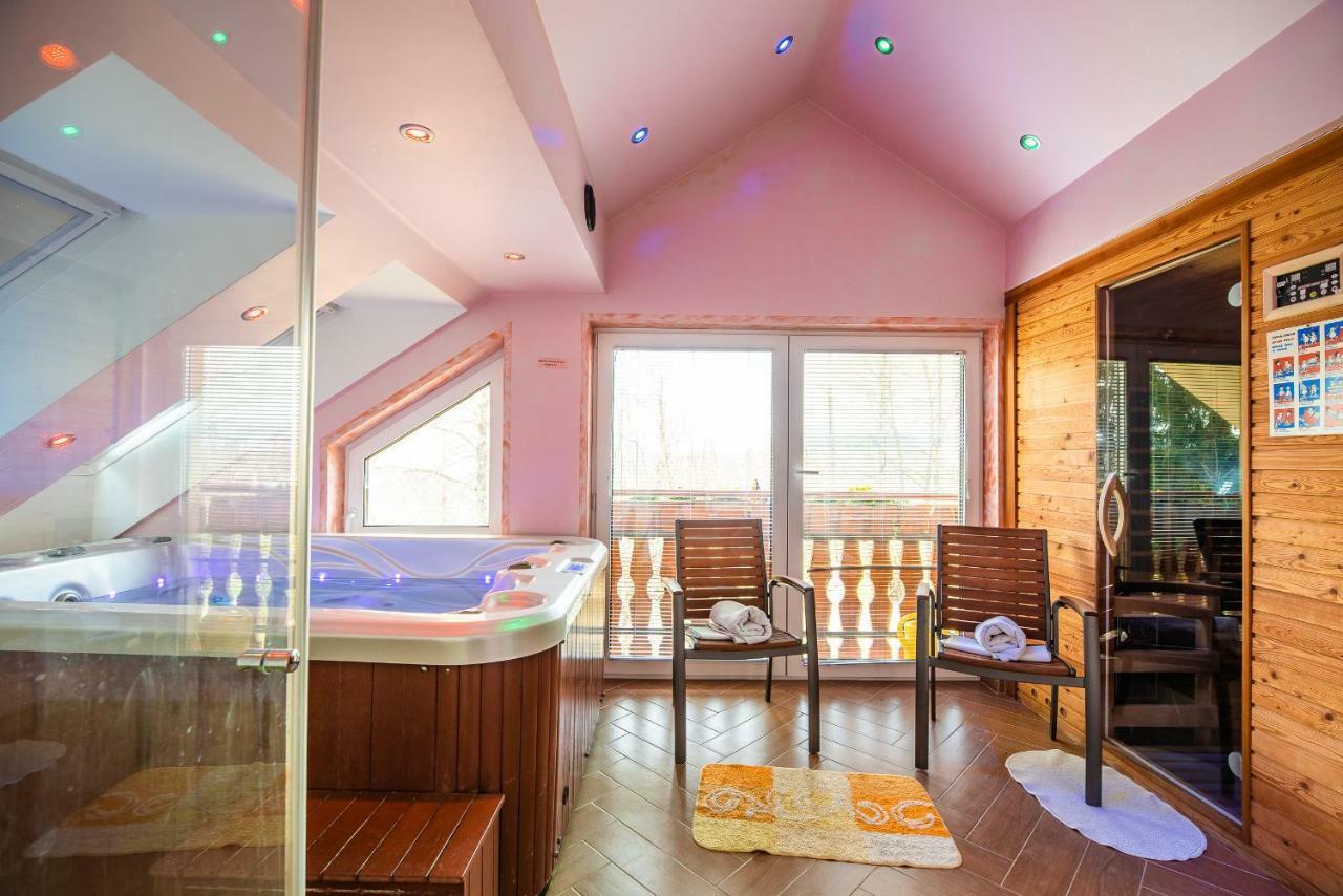 Luxury Apartment Ana With Hot Tub Visnja Gora المظهر الخارجي الصورة